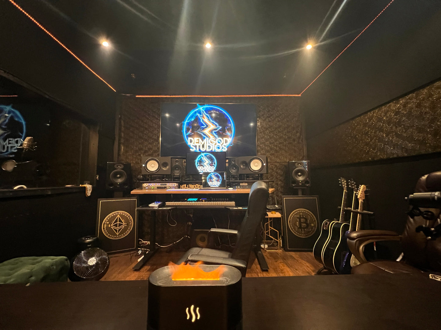 LOS ANGELES RECORDING STUDIO RENTAL