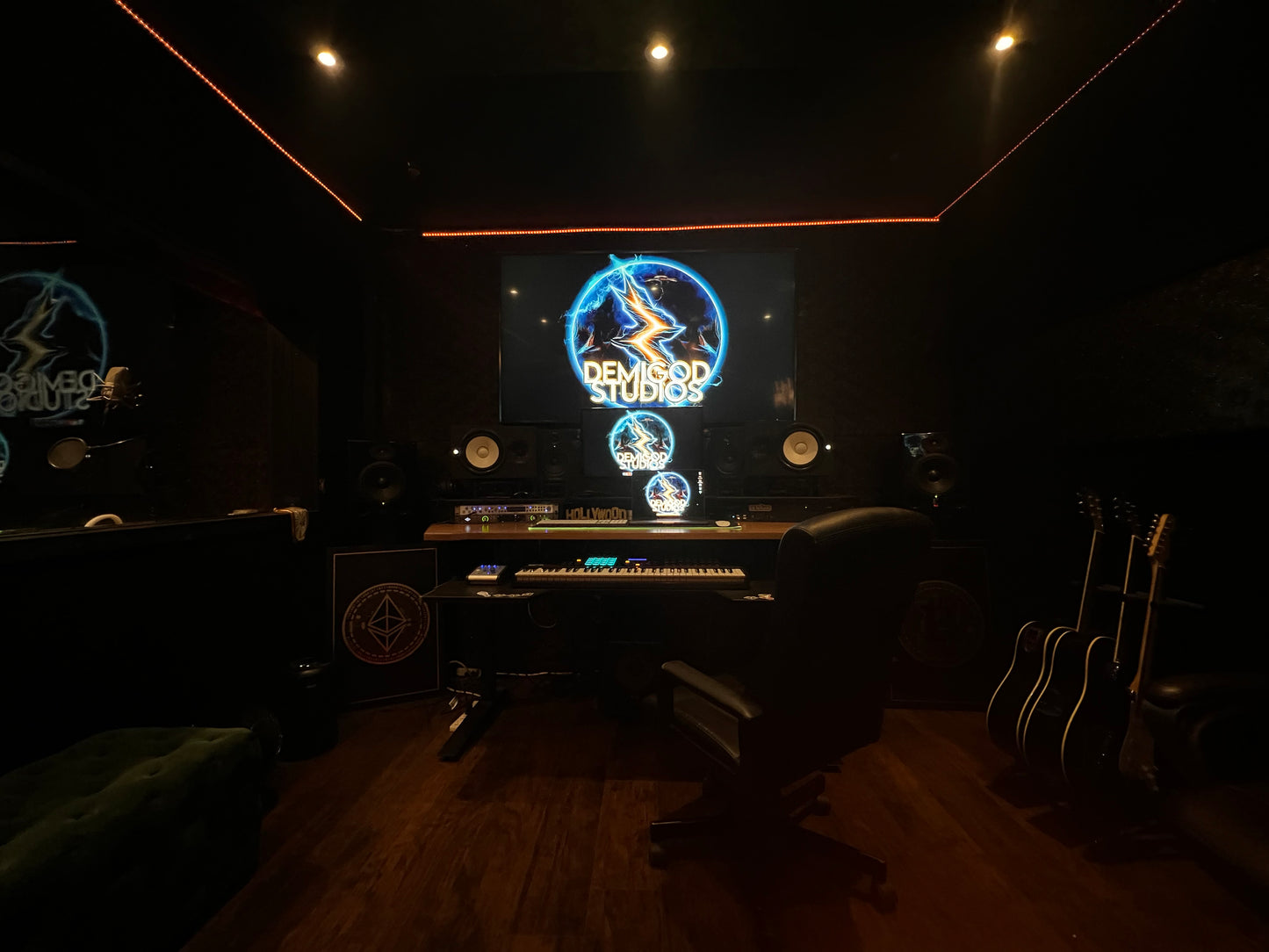 LOS ANGELES RECORDING STUDIO RENTAL